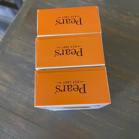 Pears Bar Soap Transparent (Amber), Pack of 3 - Picture 2 of 5